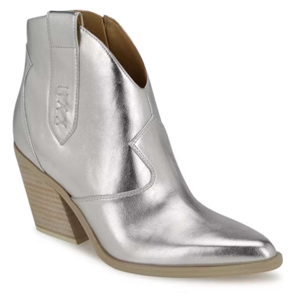 NINE‎ WEST Fainay Western Bootie Silver SZ 9